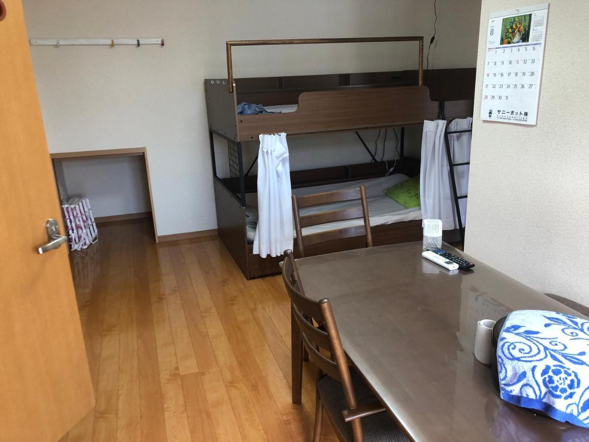 コウノトリの里の宿 Konosu Buitenkant foto
